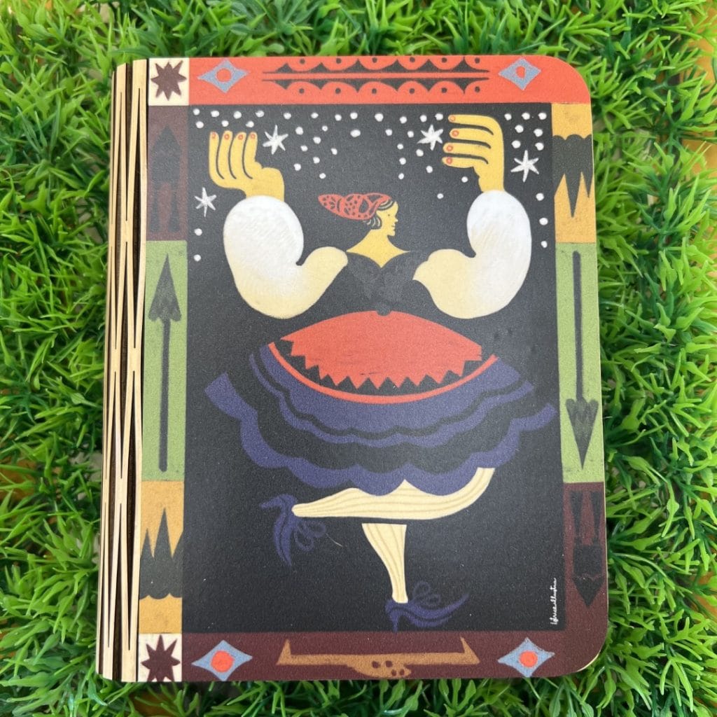 Book lamp-medium- Asturian Dancer · Lámpara libro ilustrada de Istrice Illustration