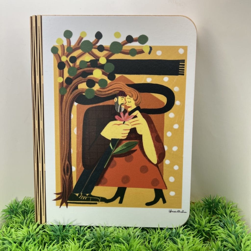 Book lamp-big -Love · Lámpara libro ilustrada de Istrice Illustration