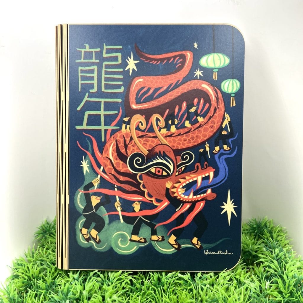 Book lamp-big -Asian things · Lámpara libro ilustrada de Istrice Illustration